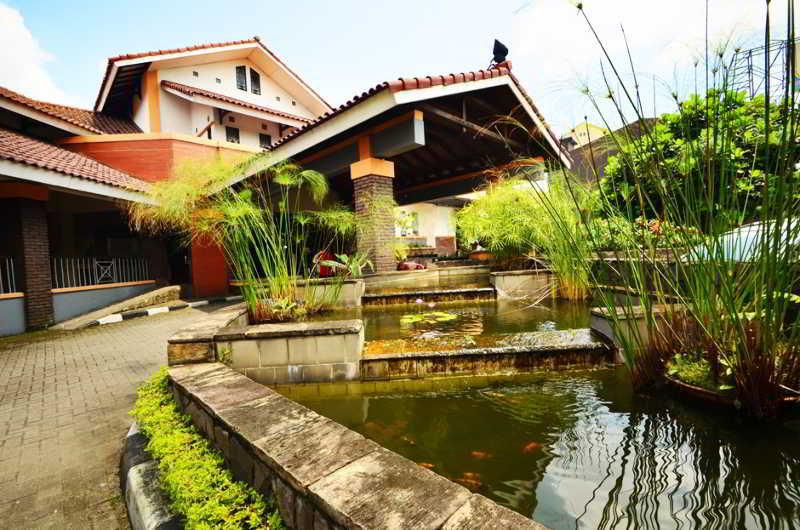 Kazeem Topas Galeria Bandung Zewnętrze zdjęcie
