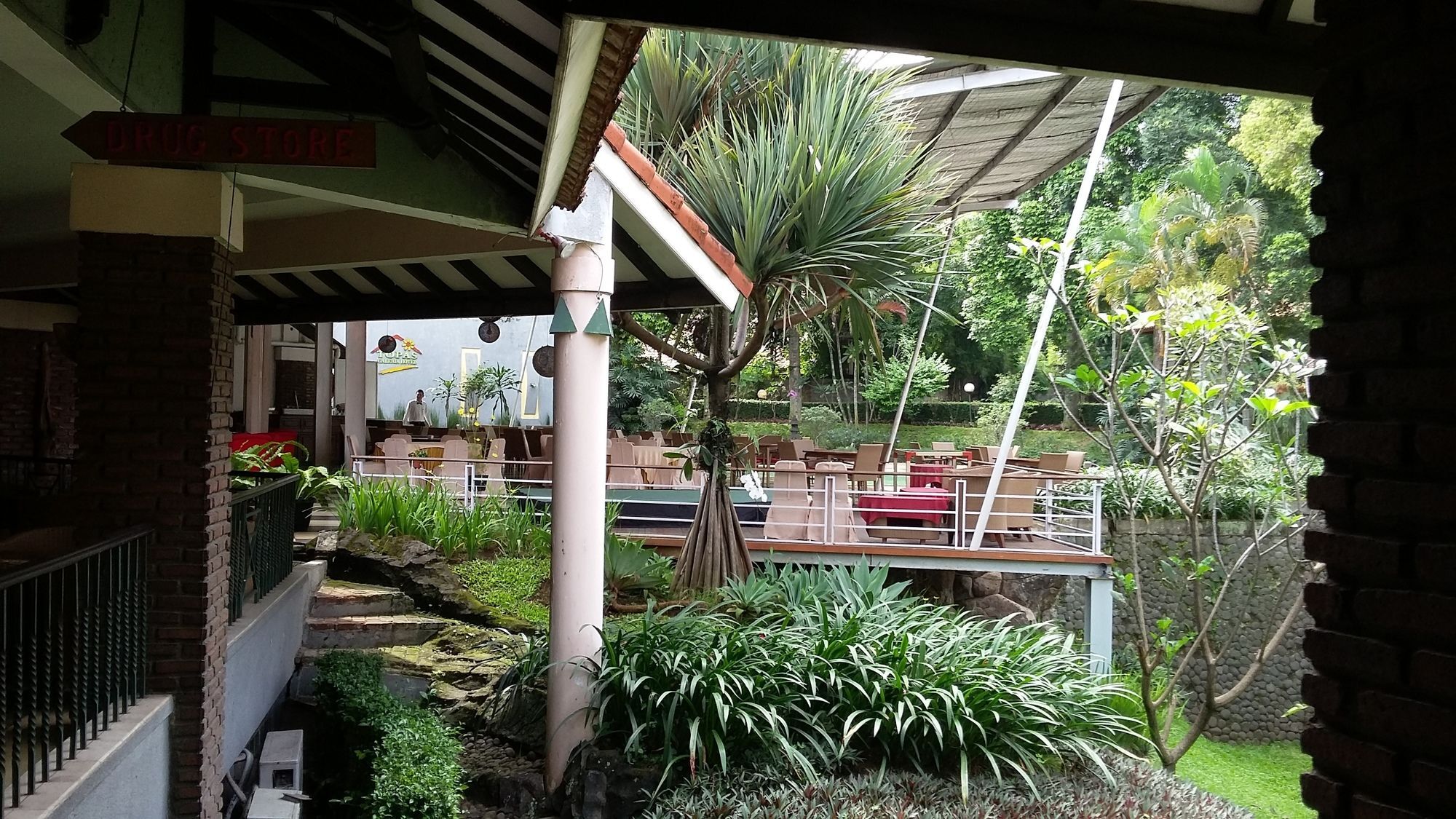 Kazeem Topas Galeria Bandung Zewnętrze zdjęcie